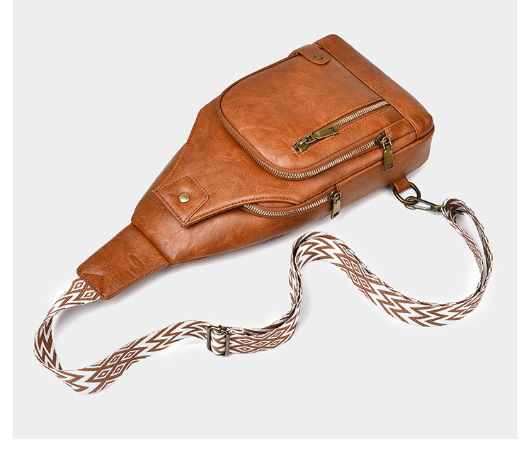 Whatna 革 ショルダーバッグ メンズ  斜めがけ ワンショルダーバッグボディバッグ 胸バッグ  ipad mini収納可 イヤホン穴付 puレザー左右付け替え可能 ビジネス 通学 通勤バッグ 自転車 鞄-5