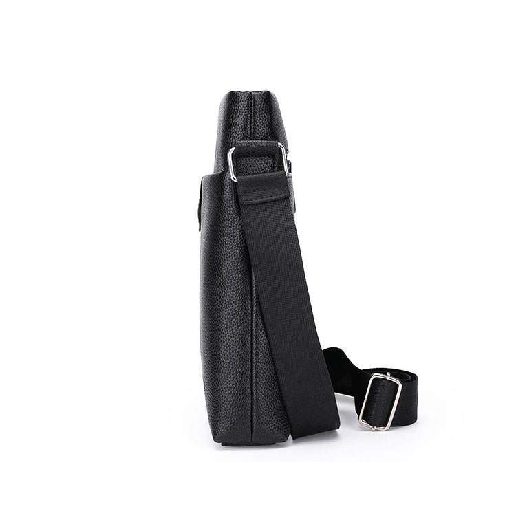 Whatna 革 ワンショルダーバッグ メンズ 斜め掛け ボディバッグ 胸バッグ PUレザー 小さめビジネスバッグ ipad 9.7収納可 肩掛け 通勤 通学 防水 バッグ 自転車 かばん男性用-2