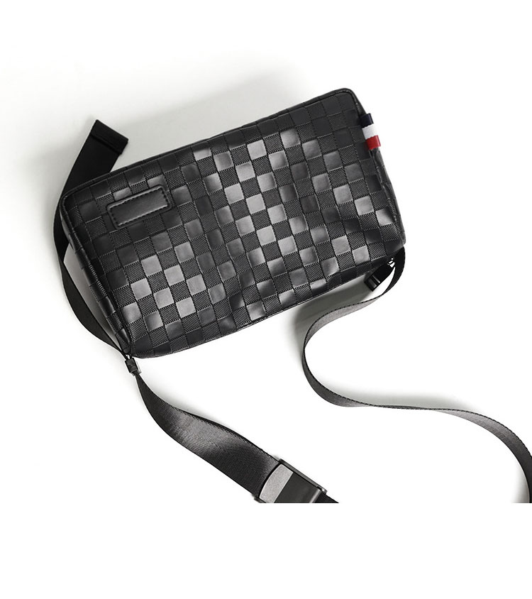 Whatna ワンショルダーバッグ メンズ  ショルダーバッグ ボディー バッグ 斜め掛けバッグ 肩掛け胸バッグ メッセンジャーバッグ 小さい 革 レザー ショルダー肩掛けバッグ 男女兼用-2