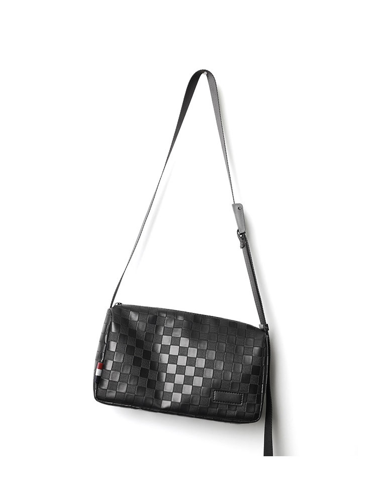 Whatna ワンショルダーバッグ メンズ  ショルダーバッグ ボディー バッグ 斜め掛けバッグ 肩掛け胸バッグ メッセンジャーバッグ 小さい 革 レザー ショルダー肩掛けバッグ 男女兼用-5