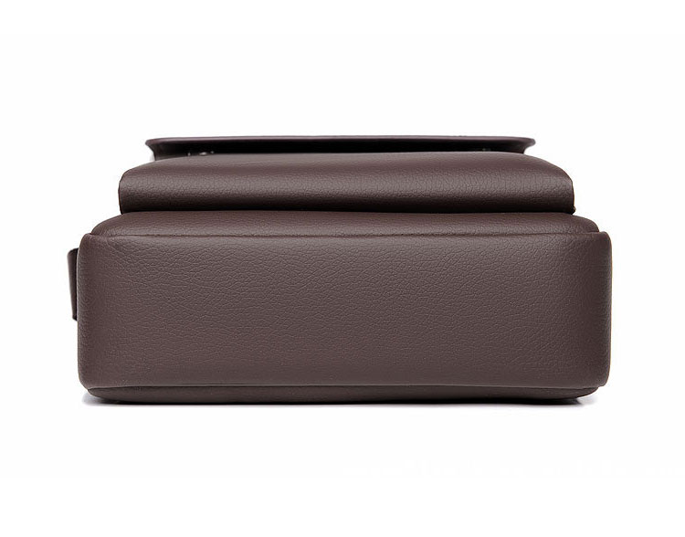 Whatna  ショルダーバッグ メンズかばん 斜め掛け ボディバッグ 胸バッグ 肩掛けバッグ トートバッグ クラッチバッグメッセンジャーバッグ ビジネスシンプル カジュアル レザー 革 ワンショルダーボディバッグ Ipad Mini収納可-4