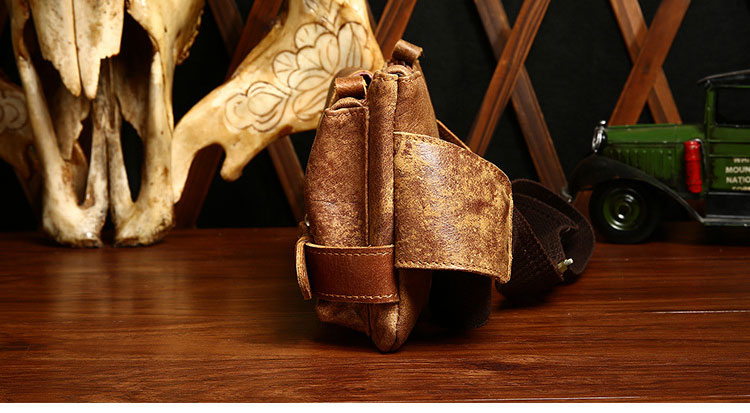 Whatna 牛 革 斜めがけ ボディバッグ ワンショルダー メンズ ミニウエストバッグ  ミニショルダーバッグ ウエストポーチ 男女兼用  軽量 ブラウン 8135-3