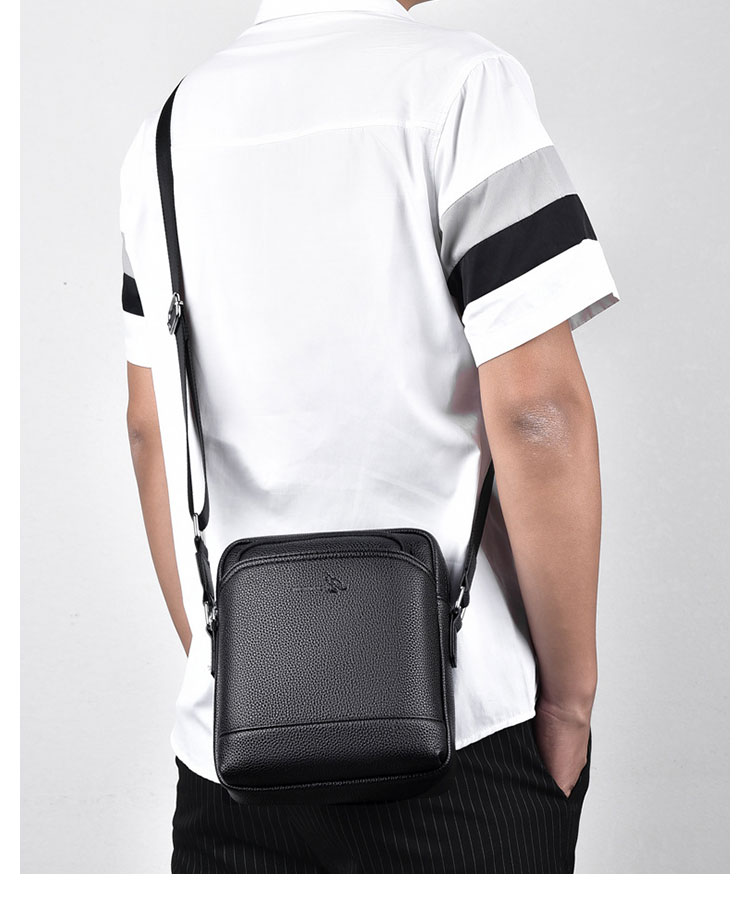 Whatna ワンショルダーバッグ メンズかばん 斜めがけボディ胸バッグ 肩掛けバッグメッセンジャーバッグ ビジネスシンプル カジュアル ワンショルダーボディバッグ 厚手 レザー 縦型 ipad9.7収納可-12