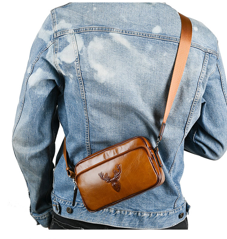 Whatna アンティーク風合い鞣し天 然 牛革ショルダーバッグ メンズ 斜め掛け ボディバッグ 胸バッグ 本 革 小さめビジネスバッグ ipad Mini収納可 肩掛け 通勤 通学 斜めがけバッグ 小さめメッセンジャーバッグ 防水 バッグ 自転車 かばん男性用-9