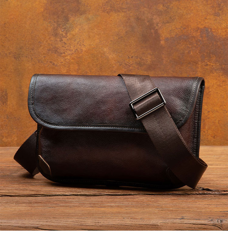 Whatna アンティーク風合い鞣し天 然 牛革ショルダーバッグ メンズ 斜め掛け ボディバッグ 胸バッグ 本 革 小さめビジネスバッグ ipad Mini収納可 肩掛け 通勤 通学 斜めがけバッグ 小さめメッセンジャーバッグ 防水 バッグ 自転車 かばん男性用-1