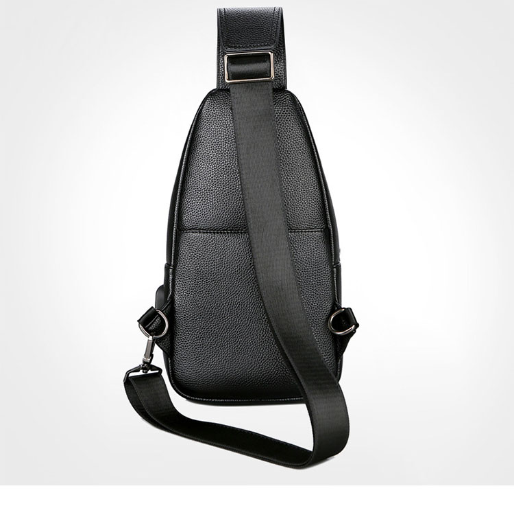 Whatna ワンショルダーメンズ ボディバッグ 斜め掛けバッグ肩掛け 胸バッグ メッセンジャーバッグ PUレザー 大容量 イヤホン穴付 USBポート付 左右に付け替え可 軽量 男女兼用-3