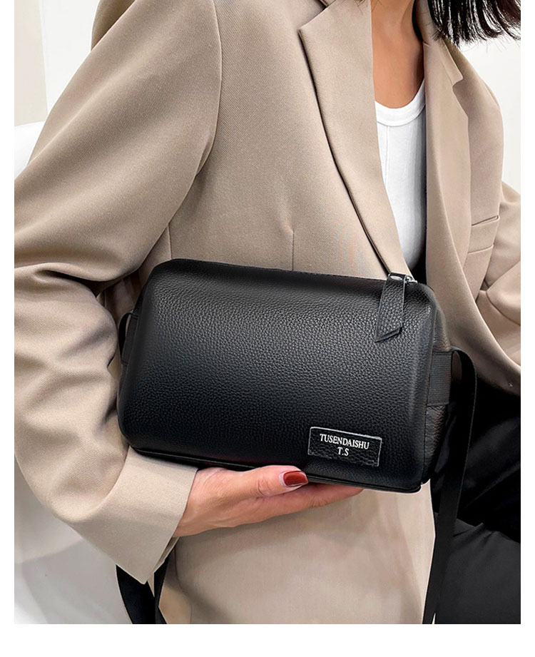 Whatna ワンショルダーメンズ ミニショルダーバッグ 斜め掛けバッグ肩掛け ミニ胸バッグ メッセンジャーバッグ 小さい PUレザー小型ショルダーミニバック肩掛けミニバッグ男女兼用-14