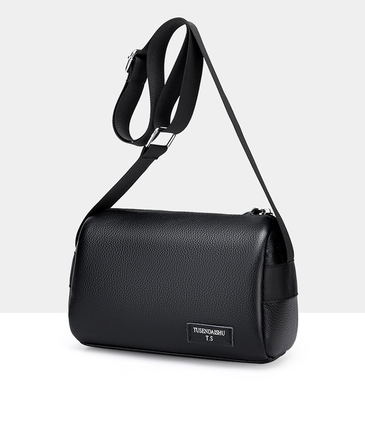 Whatna ワンショルダーメンズ ミニショルダーバッグ 斜め掛けバッグ肩掛け ミニ胸バッグ メッセンジャーバッグ 小さい PUレザー小型ショルダーミニバック肩掛けミニバッグ男女兼用-2