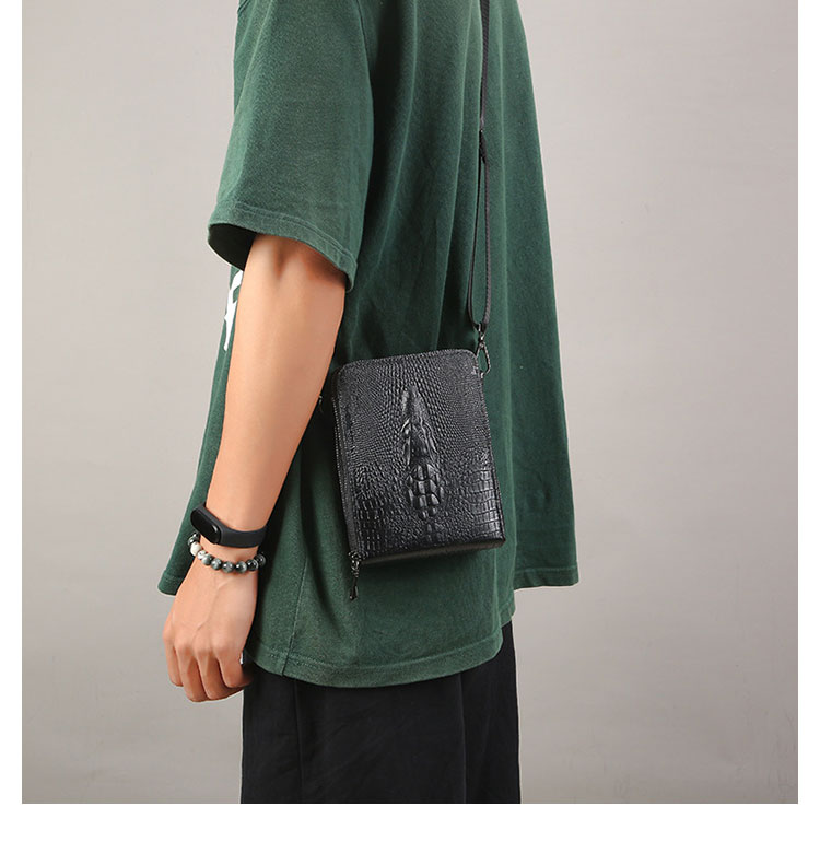 Whatna ミニショルダーバッグ メンズ ミニポシェットポお財布 カード6枚収納 4室仕切 3way 斜め掛け セカンドバッグ 手持げバッグ ミニボディバッグ肩掛けミニ胸バッグ 手提げ バッグ 小型ショルダーミニバック-7