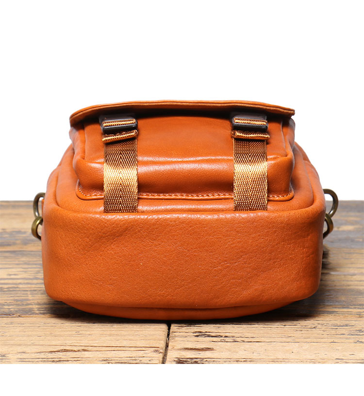 Whatna アンティーク風合い鞣し天 然 牛革ミニショルダーバッグ メンズ ポシェット メッセンジャーバッグ小さめ ショルダーミニポーチ 縦型 ダブルファスナー 本 革 通勤 通学 斜めがけバッグ 自転車 かばん男性用 23020-4