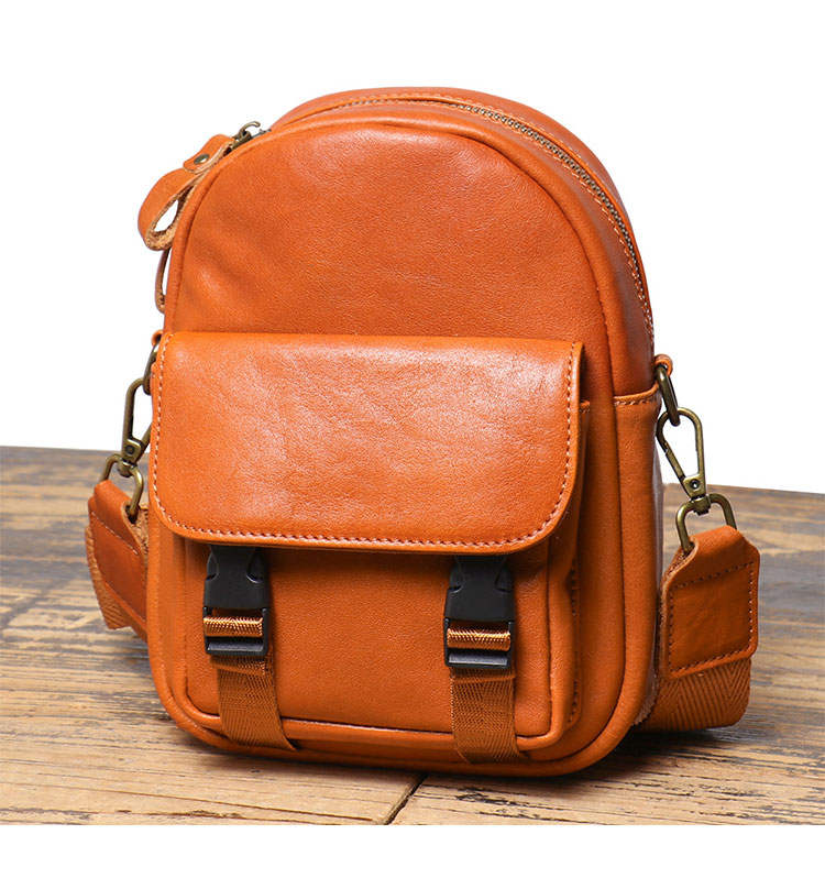 Whatna アンティーク風合い鞣し天 然 牛革ミニショルダーバッグ メンズ ポシェット メッセンジャーバッグ小さめ ショルダーミニポーチ 縦型 ダブルファスナー 本 革 通勤 通学 斜めがけバッグ 自転車 かばん男性用 23020-2