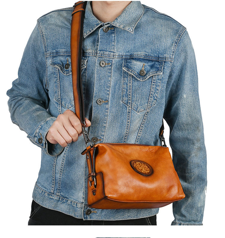 Whatna アンティーク風合い鞣し天 然 牛革ショルダーバッグ メンズ 斜め掛けボディバッグ 胸バッグ ipad 9.7収納可 本 革 小さめビジネスバッグ肩掛け 通勤 通学 斜めがけバッグ 小さめメッセンジャーバッグ 防水 バッグ 自転車 かばん男性用-8