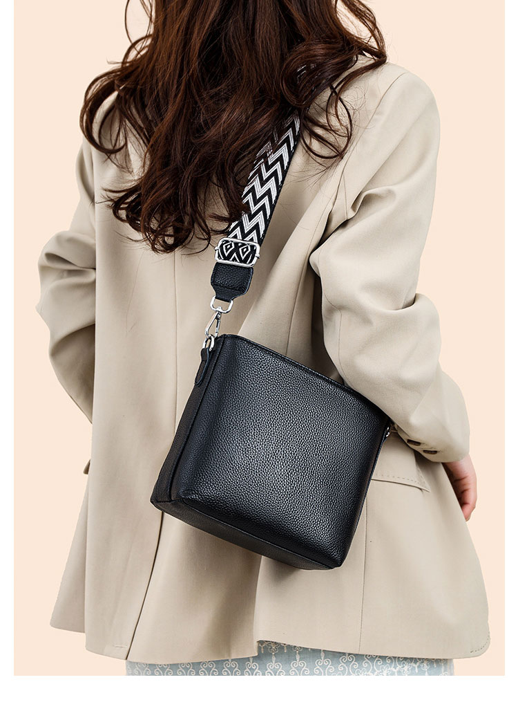 Whatna 牛 革 ミニ ショルダーバッグ レディース トートバッグ マザーズバッグ小さめ 本 革 厚手 レザー Ipad mini収納可 軽量 ショルダー 肩掛け ミニバッグ 女性 通勤 旅行 バッグ スマホポーチ 2018-9