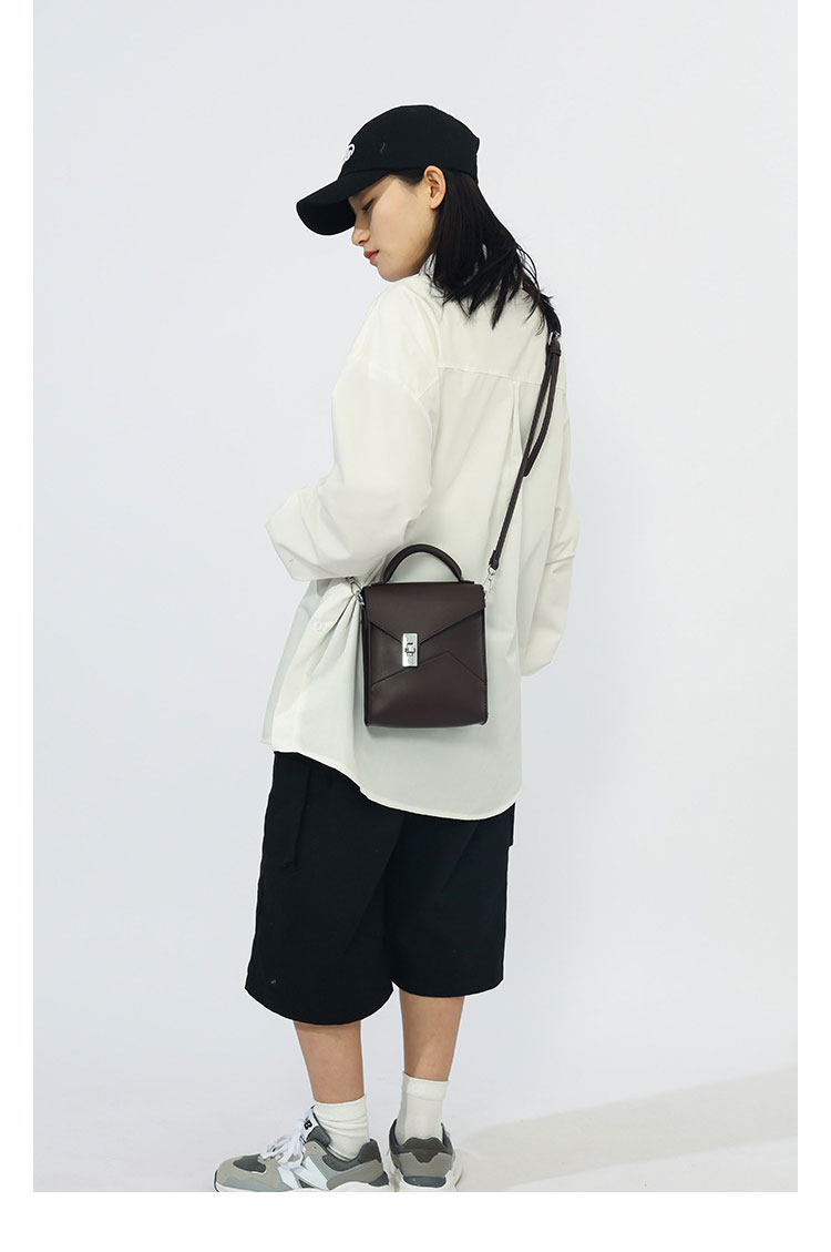 Whatna  ミニショルダーバッグ メンズ レディース 3way ミニ斜め掛け胸バッグ 手提げバッグ 手持げバッグ ミニセカンドバッグ  PUレザー カジュアル フォーマル ビジネス 通学 通勤 肩掛けバッグ 自転車かばん プレゼント男性1085-13