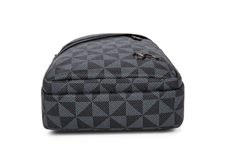 ワンショルダーメンズ ボディバッグ 斜め掛けバッグ肩掛け 胸バッグ メッセンジャーバッグ PUレザー大容量 イヤホン穴付き 左右に付け替え可 軽量 男女兼用-5