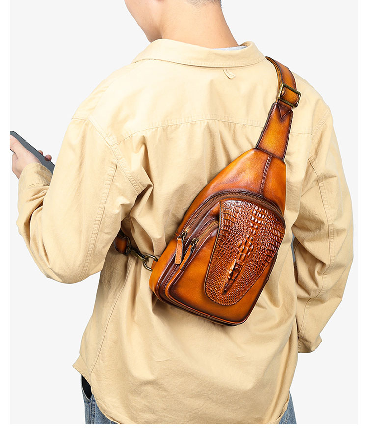 Whatna アンティーク風合い鞣し天 然 牛 革 ワンショルダーメンズ 3way 斜めがけ 肩掛けミニボディバッグ 胸バッグ  本革 厚手 レザー プレゼント 紳士用 男性用 8082-9