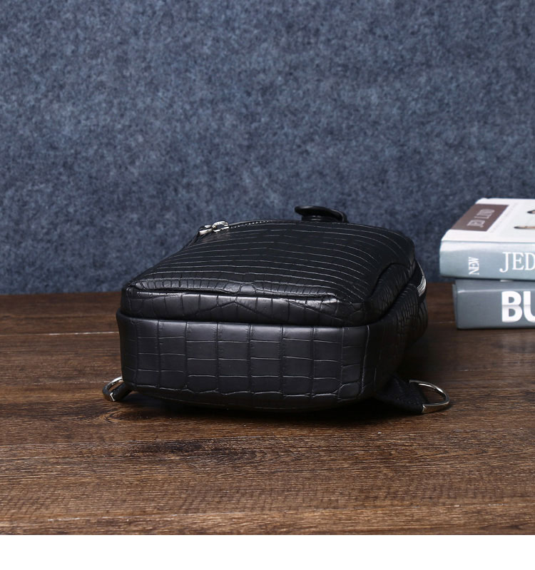 Whatna クロコダイル革 本革 斜めがけ ボディバッグ ワンショルダー メンズ ボディ斜め掛け 胸バッグ 厚手 レザー ワニ革 黒 6356-5