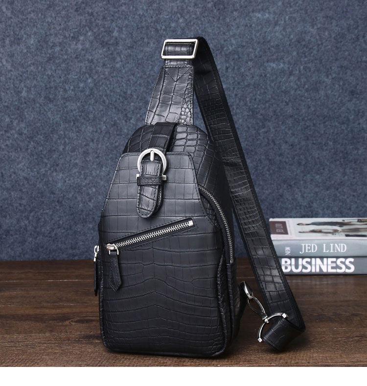 Whatna クロコダイル革 本革 斜めがけ ボディバッグ ワンショルダー メンズ ボディ斜め掛け 胸バッグ 厚手 レザー ワニ革 黒 6356-1