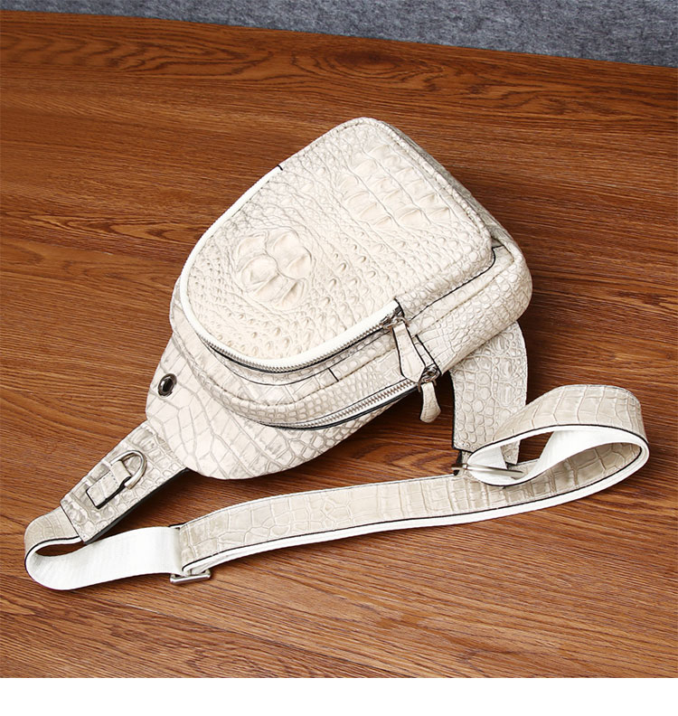 Whatna クロコダイル革 本革 斜めがけ ボディバッグ ワンショルダー メンズ ボディ斜め掛け 胸バッグ 厚手 レザー ワニ革 黑 6328-2-5