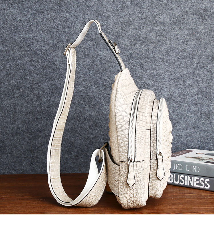 Whatna クロコダイル革 本革 斜めがけ ボディバッグ ワンショルダー メンズ ボディ斜め掛け 胸バッグ 厚手 レザー ワニ革 黑 6328-2-2