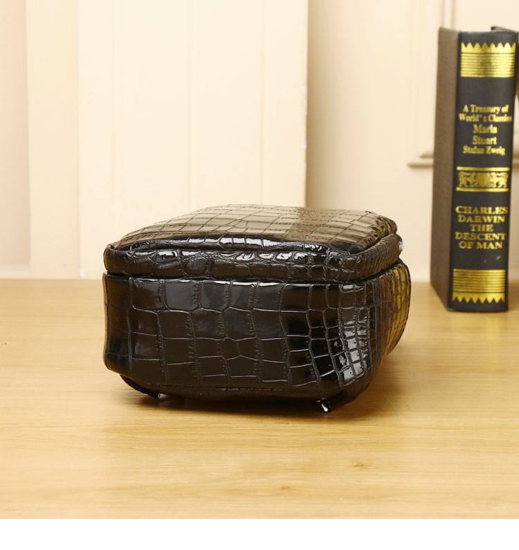 Whatna クロコダイル革 本革 斜めがけ ボディバッグ ワンショルダー メンズ ボディ斜め掛け 胸バッグ 厚手 レザー ワニ革 黑9891-4