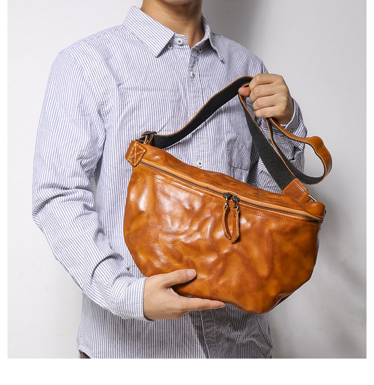 Whatna アンティーク風合い鞣し天 然 牛 革 ワンショルダーメンズ 3way 斜めがけ 肩掛けミニボディバッグ 胸バッグ 本革 厚手 レザーIpad 10.5収納可 B033A-9