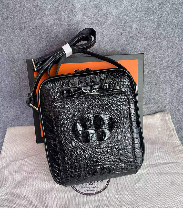 Whatna ショルダーバッグ メンズ ポシェットメッセンジャーバッグ 縦型 ipad 9.7収納可さめ ビジネスバッグ小さい ダブルファスナー 本革 本皮 通勤 通学 斜めがけバッグ かばん男性用 黒5215-1