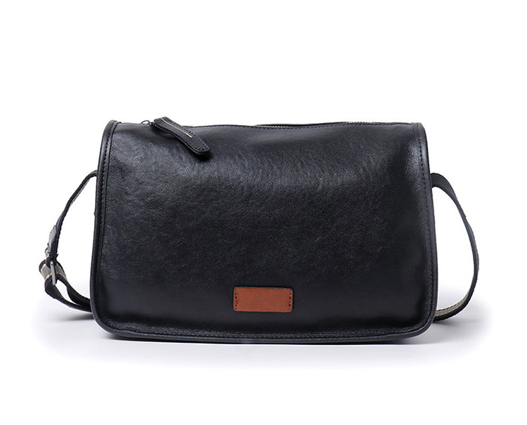 Whatna アンティーク風合い鞣し天 然 牛革ショルダーバッグ メンズ メッセンジャーバッグ ボディ斜め掛け胸バッグ かばん斜めがけ 小さめ ビジネスバッグ A4 ipad 10.5収納可 本革 通勤 通学 斜めがけバッグ 自転車 かばん男性用 黒YH8066-1