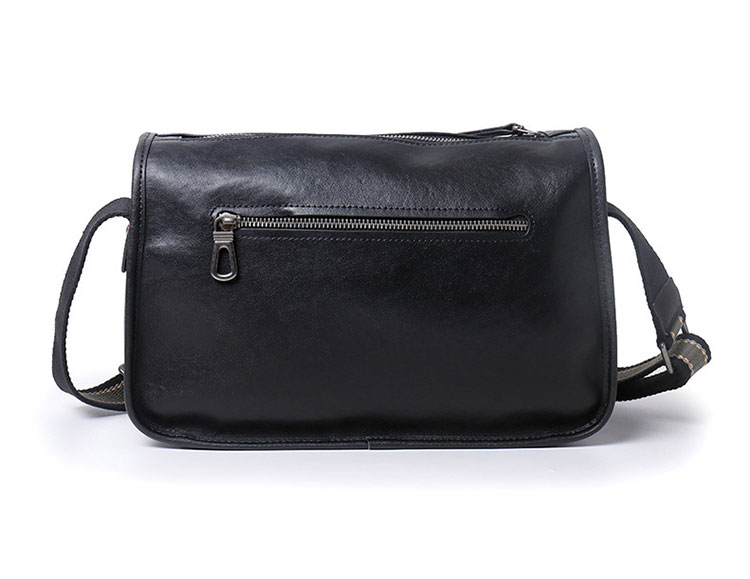 Whatna アンティーク風合い鞣し天 然 牛革ショルダーバッグ メンズ メッセンジャーバッグ ボディ斜め掛け胸バッグ かばん斜めがけ 小さめ ビジネスバッグ A4 ipad 10.5収納可 本革 通勤 通学 斜めがけバッグ 自転車 かばん男性用 黒YH8066-3
