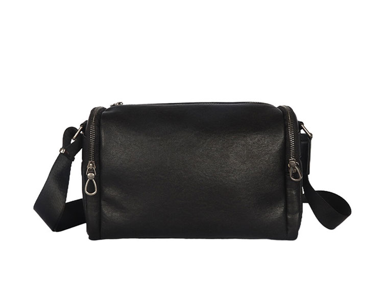 Whatna アンティーク風合い鞣し天 然 牛革ショルダーバッグ メンズ メッセンジャーバッグ ボディ斜め掛け胸バッグ かばん斜めがけ 小さめ ビジネスバッグ A4 ipad 10.5収納可 本革 通勤 通学 斜めがけバッグ 自転車 かばん男性用 黒YH8001-1