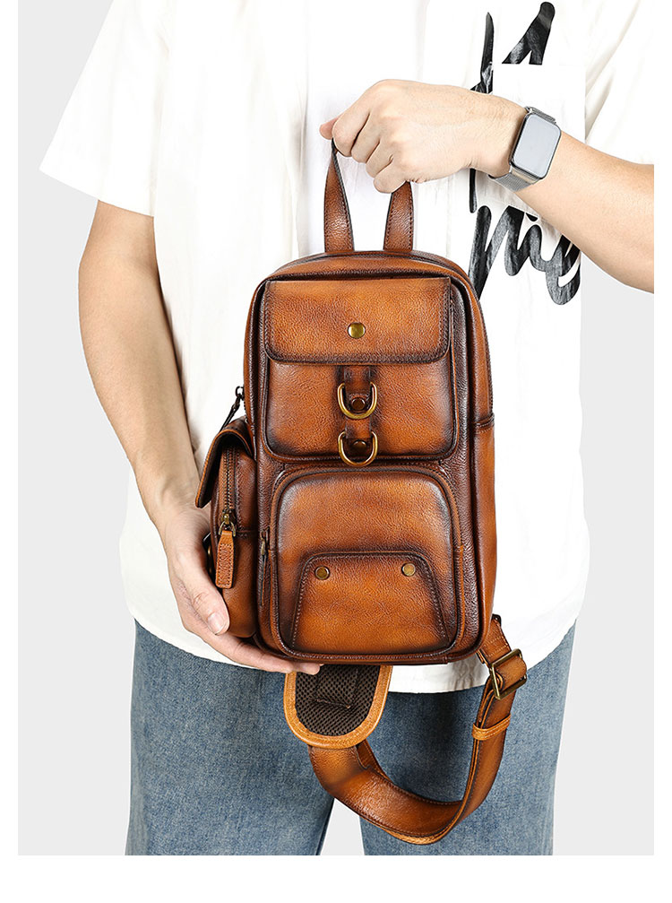 Whatna アンティーク風合い鞣し天 然 牛 革 ワンショルダーメンズバッグボディバッグ 胸バッグ斜めがけバッグ 肩掛けバッグ  本革 厚手 レザー プレゼント 紳士用 男性用 13619-8