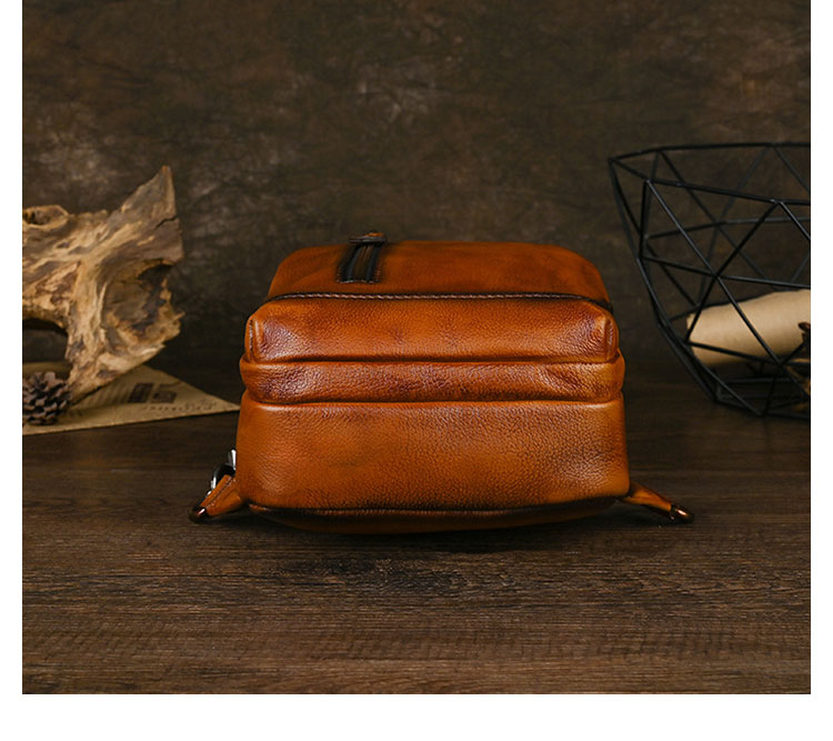 Whatna アンティーク風合い鞣し天 然 牛 革 ワンショルダーメンズバッグボディバッグ 胸バッグ斜めがけバッグ 肩掛けバッグ  本革 厚手 レザー プレゼント 紳士用 男性用 526-5