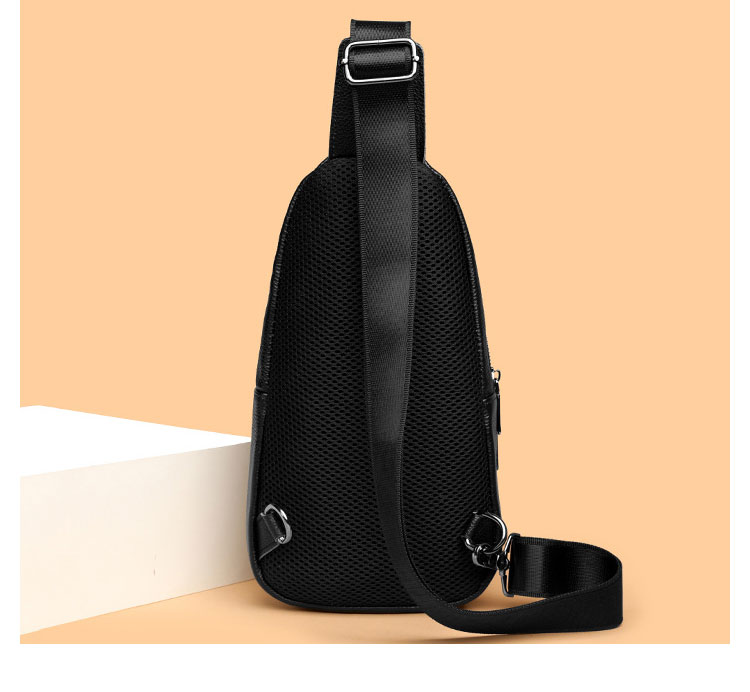 Whatna 牛革 ショルダーバッグ メンズ レディース  斜めがけ ワンショルダーバッグボディバッグ 胸バッグ  ipad mini収納可 イヤホン穴付 厚手レザー 本 革 左右付け替え可能 ビジネス 通学 通勤バッグ 自転車 鞄 8115-3