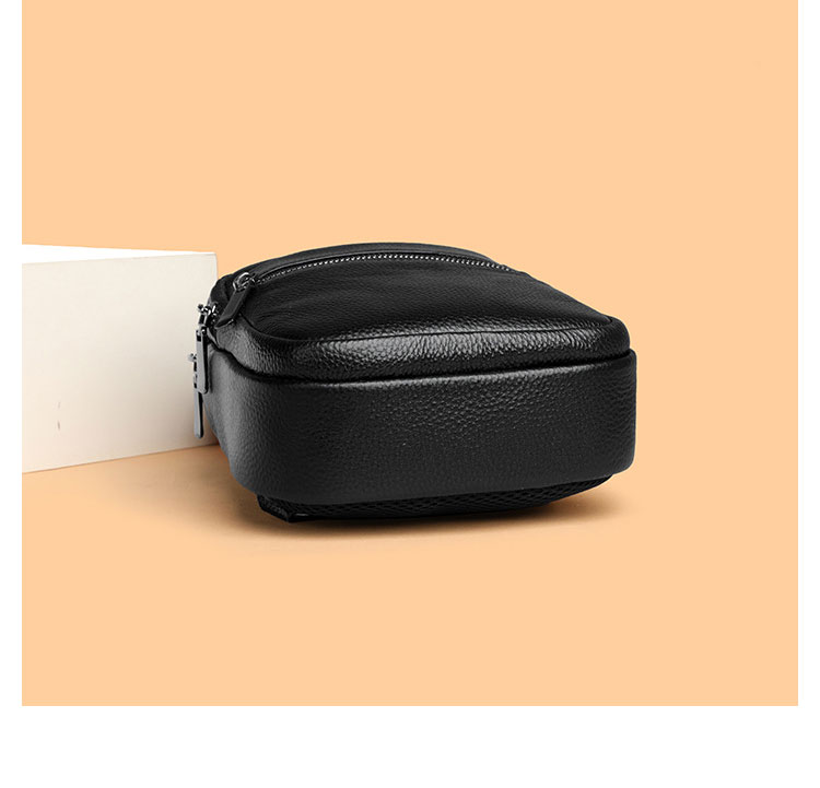 Whatna 牛革 ショルダーバッグ メンズ レディース  斜めがけ ワンショルダーバッグボディバッグ 胸バッグ  ipad mini収納可 イヤホン穴付 厚手レザー 本 革 左右付け替え可能 ビジネス 通学 通勤バッグ 自転車 鞄 8116-4