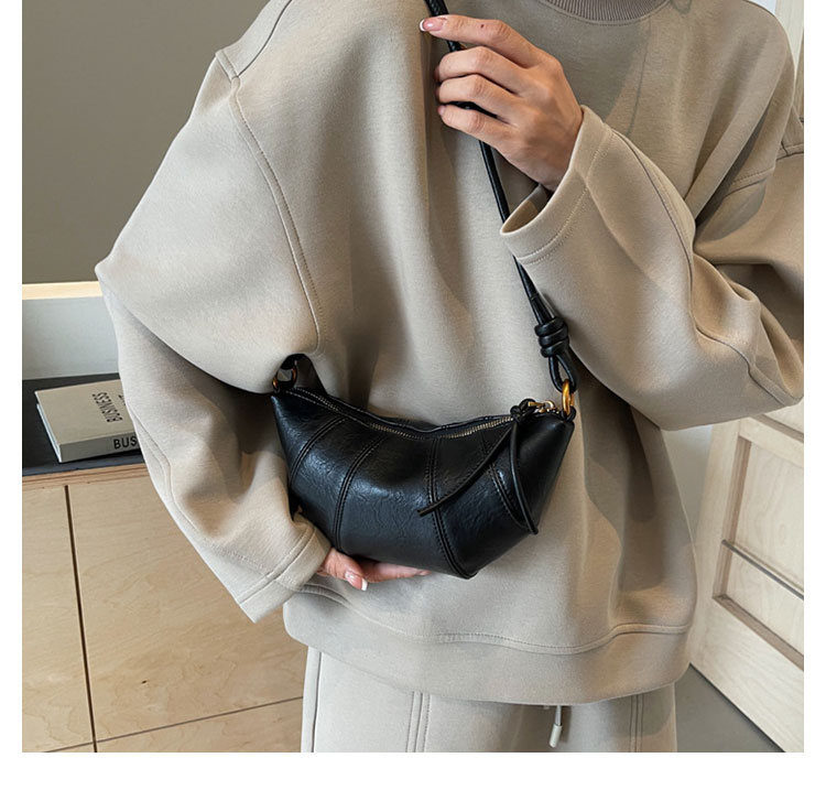 Whatna 天然 牛革 ショルダーバッグ レディース メッセンジャーバッグ小さめ ビジネスバッグ ipad Mini収納可 横型 本革 通勤 通学 斜めがけバッグ オシャレ な シンプル な 軽量 実用 自転車 かばん女性用 黒 267-11