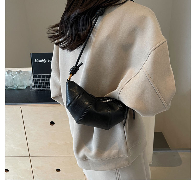 Whatna 天然 牛革 ショルダーバッグ レディース メッセンジャーバッグ小さめ ビジネスバッグ ipad Mini収納可 横型 本革 通勤 通学 斜めがけバッグ オシャレ な シンプル な 軽量 実用 自転車 かばん女性用 黒 267-10