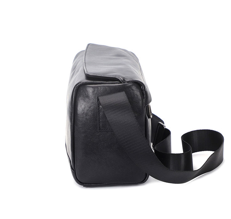 Whatna アンティーク風合い鞣し天 然 牛革 ワンショルダー メンズ ショルダー斜め掛け ボディバッグ 胸バッグ 肩掛けバッグ手提げバッグ グクラッチバック  手持げバッグ ipad 9.7収納可 結婚式 バッグ ビジネス フォーマル 冠婚葬祭 バッグ  N3116-4