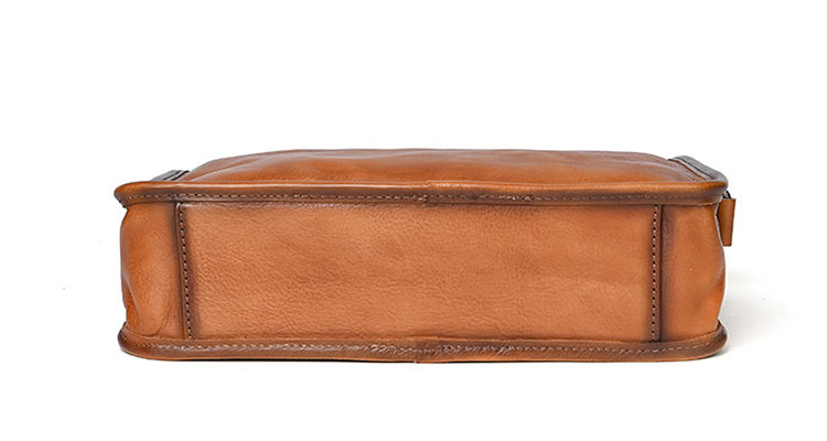 Whatna アンティーク風合い鞣し 天 然 牛 革ワンショルダーメンズ  斜め掛け ボディバッグ 胸バッグ 肩掛けバッグ 手提げバッグ 手持げバッグ クラッチバッグ 横型 小さい結婚式 バッグ ビジネス フォーマル 冠婚葬祭 バッグ 13753-5