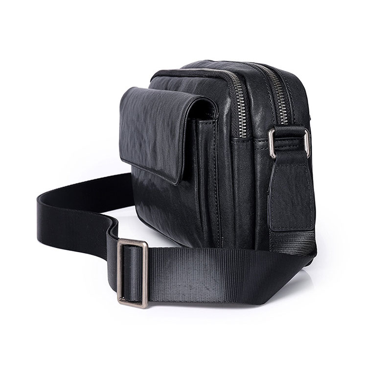 Whatna アンティーク風合い鞣し天 然 牛革 ミニ ワンショルダー メンズ 斜め掛けボディ胸バッグ 肩掛け 手提げ 手持げ クラッチ バックipad Mini収納可 結婚式 ビジネス フォーマル 冠婚葬祭 バッグ1937-2