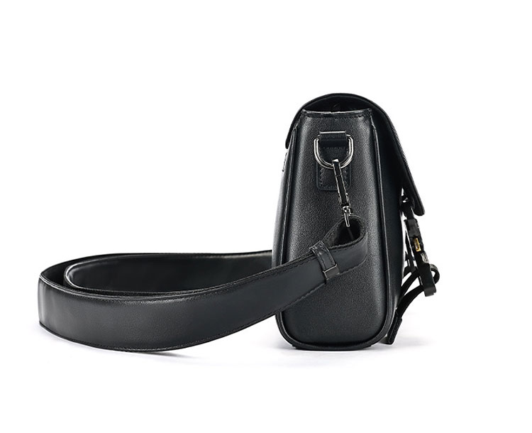 Whatna アンティーク風合い鞣し天 然 牛革 ショルダーバッグ メンズ ミニ 斜め掛け ボディ胸バッグipad Mini収納可 肩掛け 通勤 通学 ビジネスバッグ 小さめメッセンジャーバッグ自転車 かばん男性用 6212-3