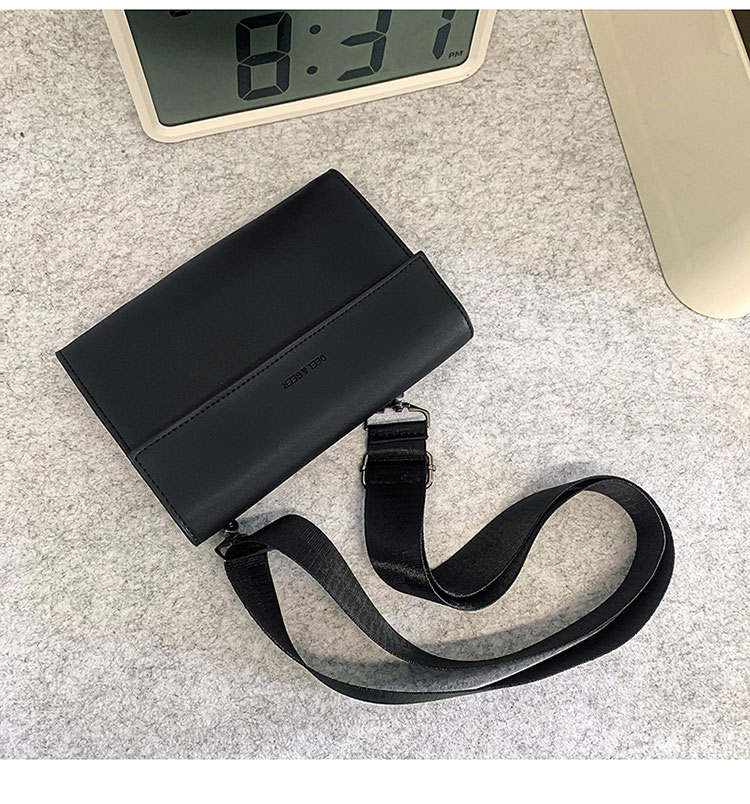 Whatna 革 3WAY メンズ ボディバッグ・クラッチ・ハンドバッグ ─ 斜め掛けOK/着脱式ストラップ/フォーマル・冠婚葬祭対応-4