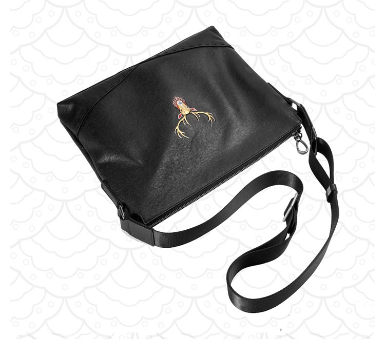 Whatna アンティーク風合い鞣し天 然 牛革ショルダーバッグ メンズ 斜めがけ メッセンジャーバッグ大さめA4サイズ ipad Air13.3収納可  横 型 本 革通勤 通学  結婚式 ビジネス フォーマル 冠婚葬祭  自転車 かばん1682-2-4