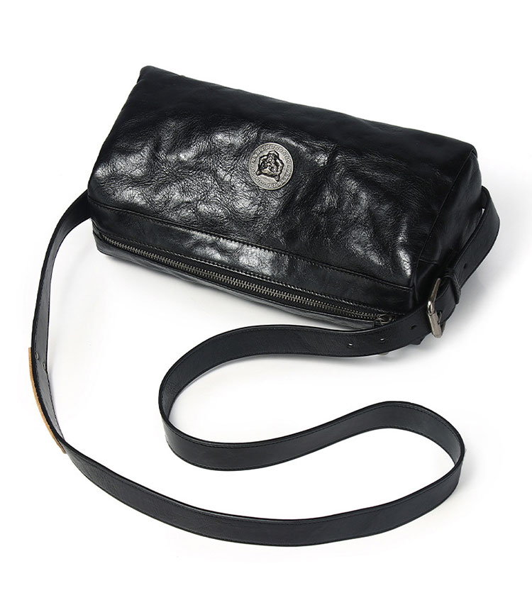 Whatna アンティーク風合い鞣し天 然 牛革ショルダーバッグ メンズ 斜めがけ メッセンジャーバッグ大さめIpad Mini収納可  横 型 本 革通勤 通学  結婚式 ビジネス フォーマル 冠婚葬祭  自転車 かばん1902-6