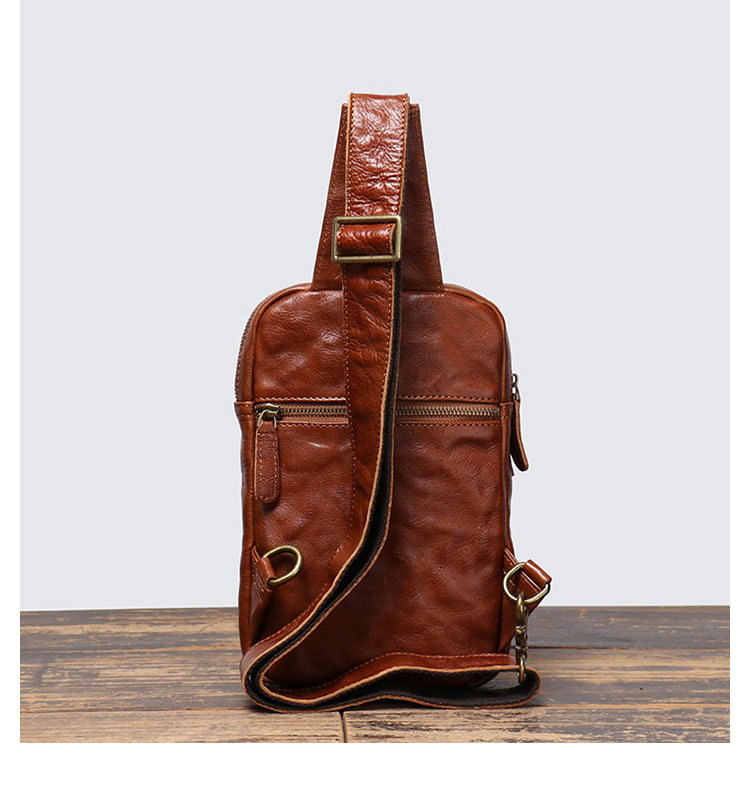 Whatna アンティーク風合い鞣し天 然牛 革 斜めがけ ボディバッグ ワンショルダー メンズ 本革 厚手  レザー3室仕切 30295-4