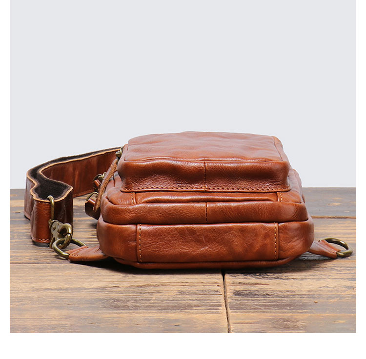 Whatna アンティーク風合い鞣し天 然牛 革 斜めがけ ボディバッグ ワンショルダー メンズ 本革 厚手  レザー3室仕切 30295-3
