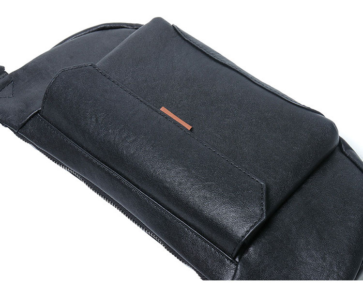 Whatna アンティーク風合い鞣し天 然 牛 革 ボディ斜め掛け 胸バッグ メンズ  ワンショルダー 男女兼用 本革 YH8024-4