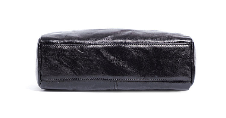 Whatna アンティーク風合い鞣し天 然 牛革 ワンショルダー メンズ ボディ斜め掛け 胸バッグ クラッチ 肩掛け 手提げバッグ ipad 9.7収納可 結婚式 ビジネス フォーマル 冠婚葬祭  N3111-4