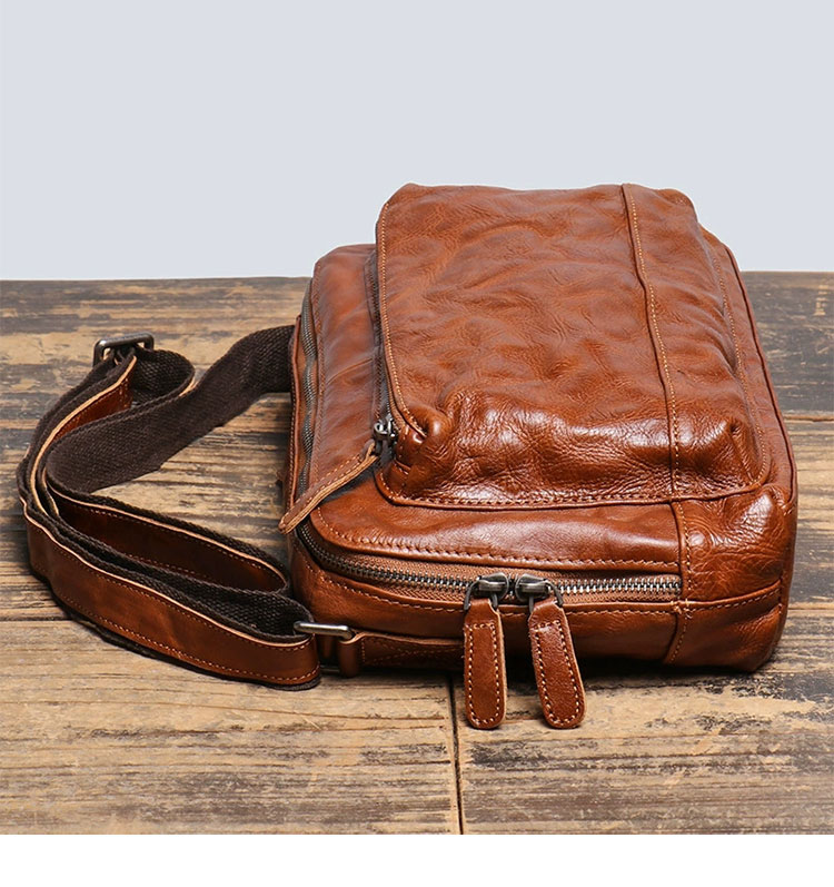 Whatna アンティーク風合い鞣し天 然 牛革ワンショルダー メンズ 斜めがけボディバッグ メッセンジャーバッグ大さめA4 ipad 10.5収納可 ダブルファスナー 通勤 通学 結婚式 ビジネス フォーマル 冠婚葬祭 自転車 かばん30033-3