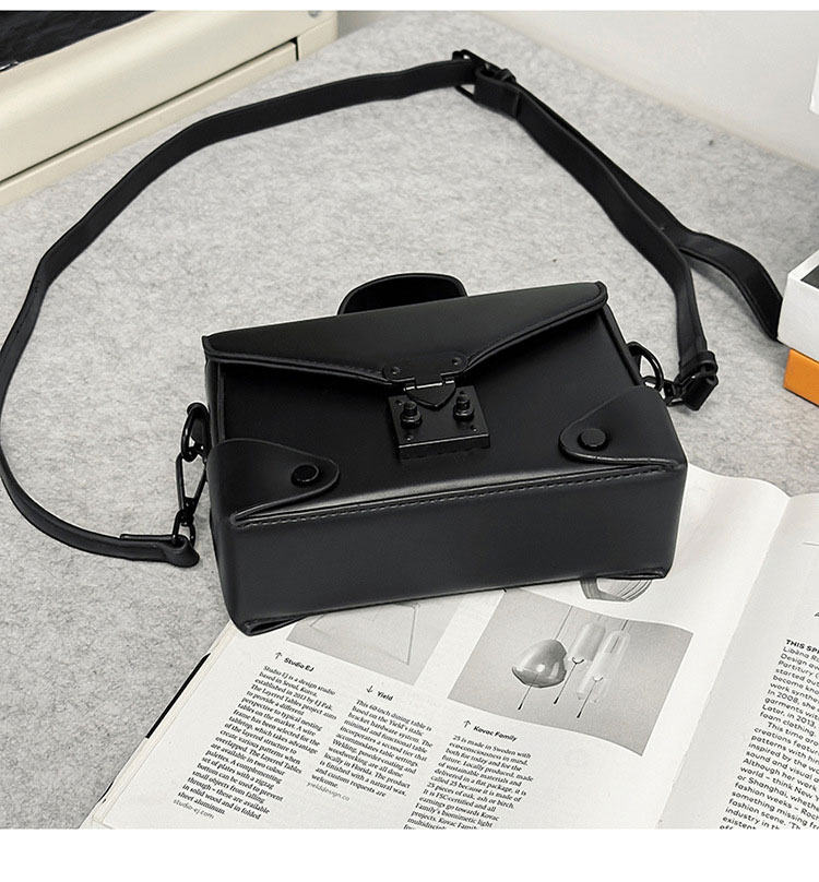 Whatna 3WAY ショルダーバッグ メンズ・レディース 手提げ・クラッチ・斜め掛け・ 肩掛け・胸掛け PUレザー iPad mini 対応 取り外し可能ストラップ-4