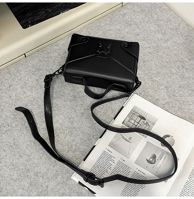 Whatna 3WAY ショルダーバッグ メンズ・レディース 手提げ・クラッチ・斜め掛け・ 肩掛け・胸掛け PUレザー iPad mini 対応 取り外し可能ストラップ-3